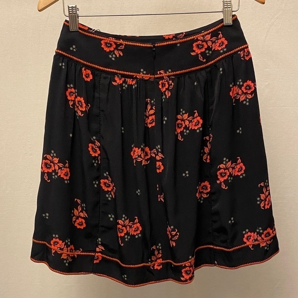 Scotch & Soda NWT Raffia Town Mini Skirt Black Orange Floral Size Small New - Picture 13 of 13